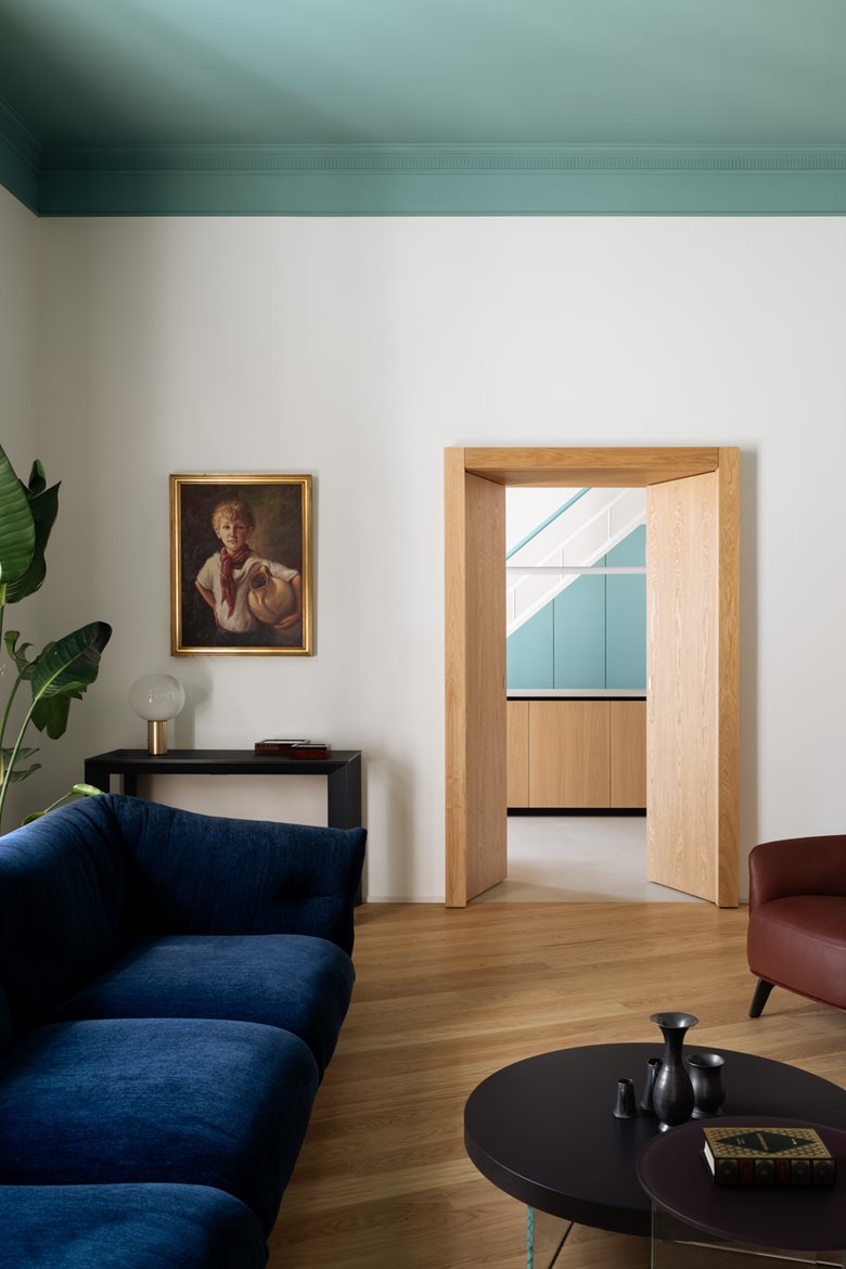 藏书与针线织就的记忆场新旧共生的loft住宅设计 - 戈者设计 | 戈者设计